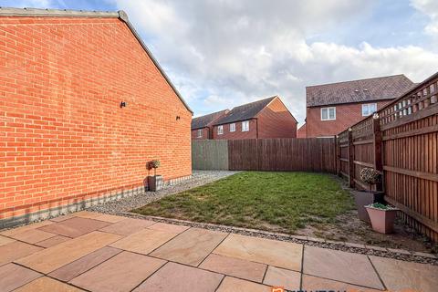 4 bedroom semi-detached house for sale, Flaxley Lane, Newark NG24