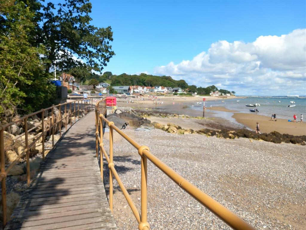 Seagrove  Bay
