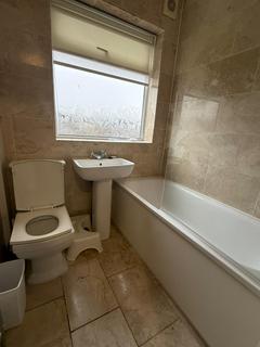 4 bedroom terraced house to rent, Enfield, EN3