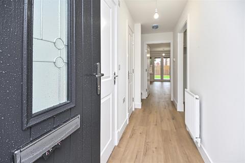 undefined, Runfield Close, Leigh