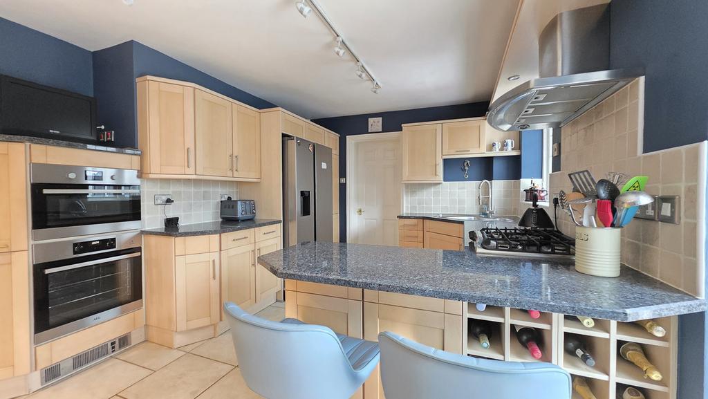 Breakfast Kitchen