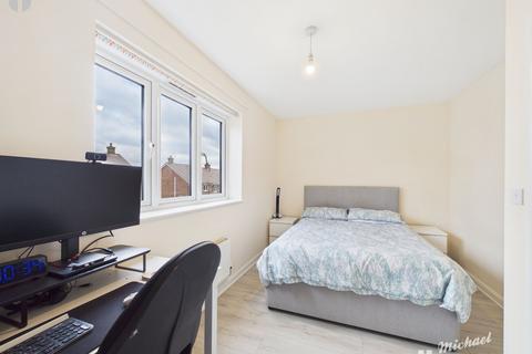 2 bedroom semi-detached house for sale, Jazz Road, Aylesbury