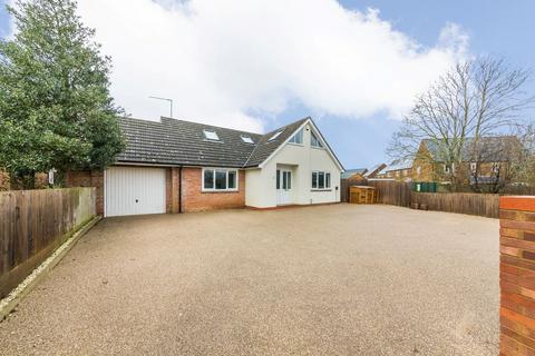 undefined, St. Marys Road, Adderbury, Banbury, OX17 3HE