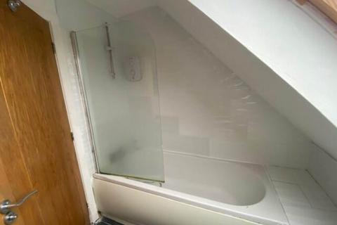 1 bedroom flat to rent, City Road, Cardiff