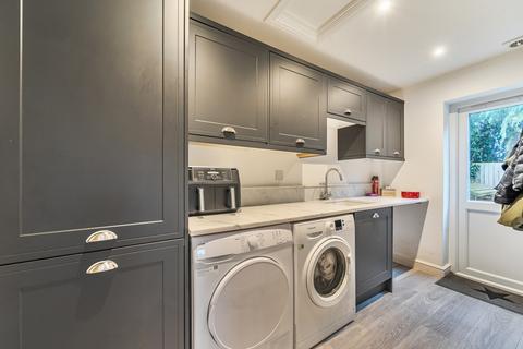5 bedroom detached house for sale, Upper Hale Road, Farnham, Surrey, GU9