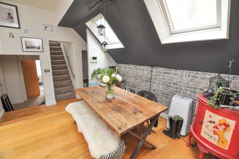 undefined, Holywell Hill, St. Albans, AL1