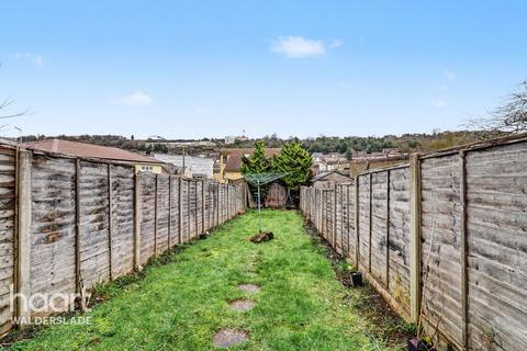 2 bedroom terraced house for sale, Capstone Road, Chatham