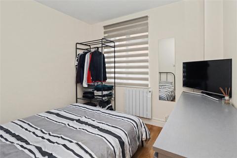 undefined, Tintagel Way, Surrey GU22