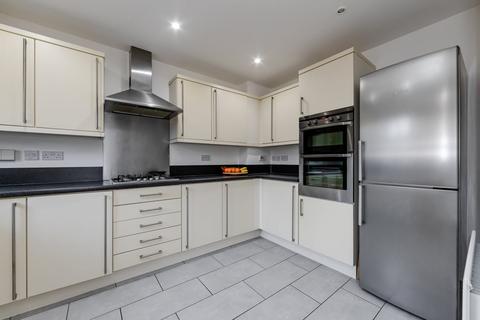 3 bedroom end of terrace house for sale, Mill Road, Colchester, CO4