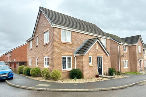 4 bedroom detached house for sale, Clos Ennig, Newport NP20