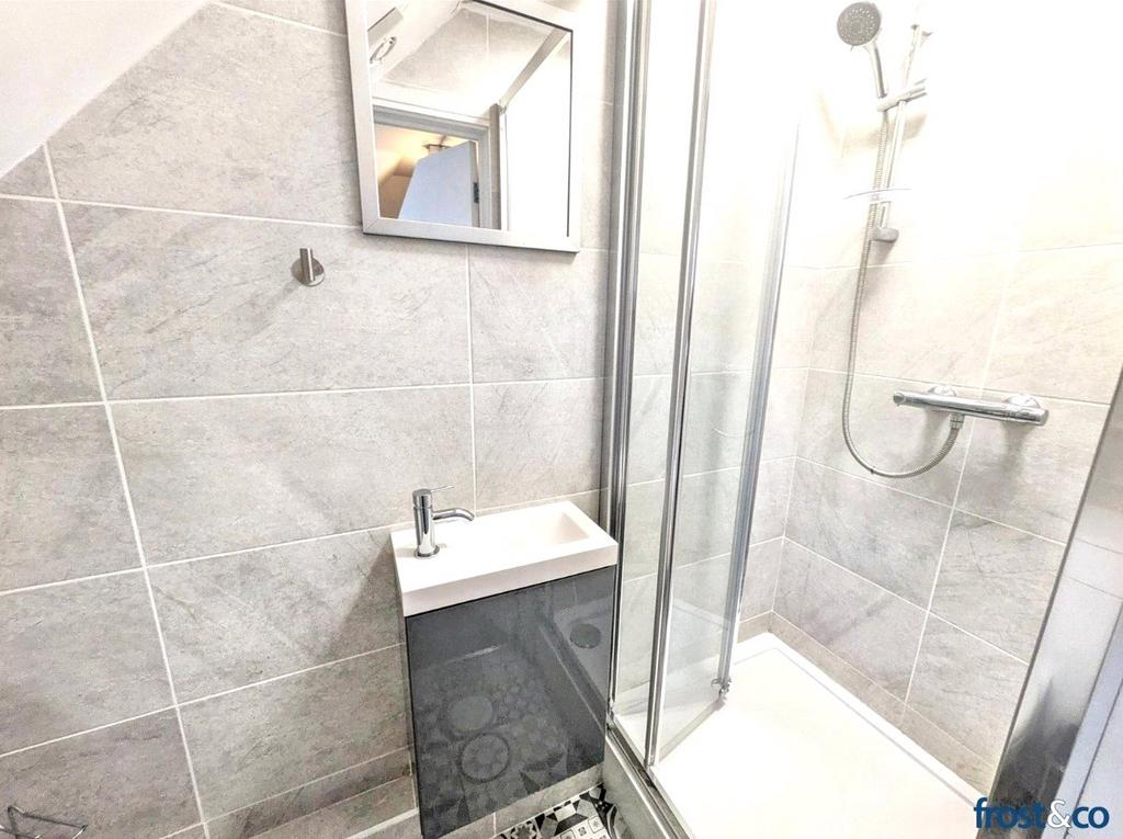 Ensuite Bathroom
