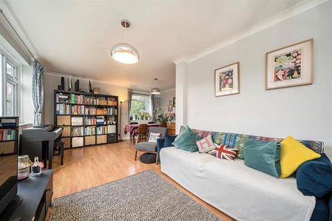 2 bedroom flat for sale, Dartmouth Hill, London SE10
