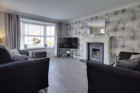 4 bedroom detached house for sale, Seagrim Road, Bournemouth BH8