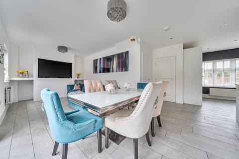 undefined, Bromsgrove B60