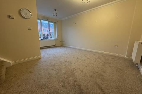 3 bedroom terraced house to rent, Providence Court, Wombwell, Barnsley