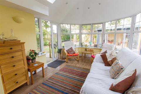 4 bedroom detached house for sale, The Oaks, Burgess Hill