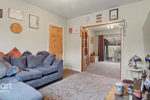 3 bedroom semi-detached house for sale, Mill End, Kenilworth
