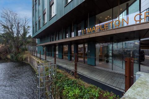 1 bedroom flat for sale, Mapleton Crescent, London, SW18 4