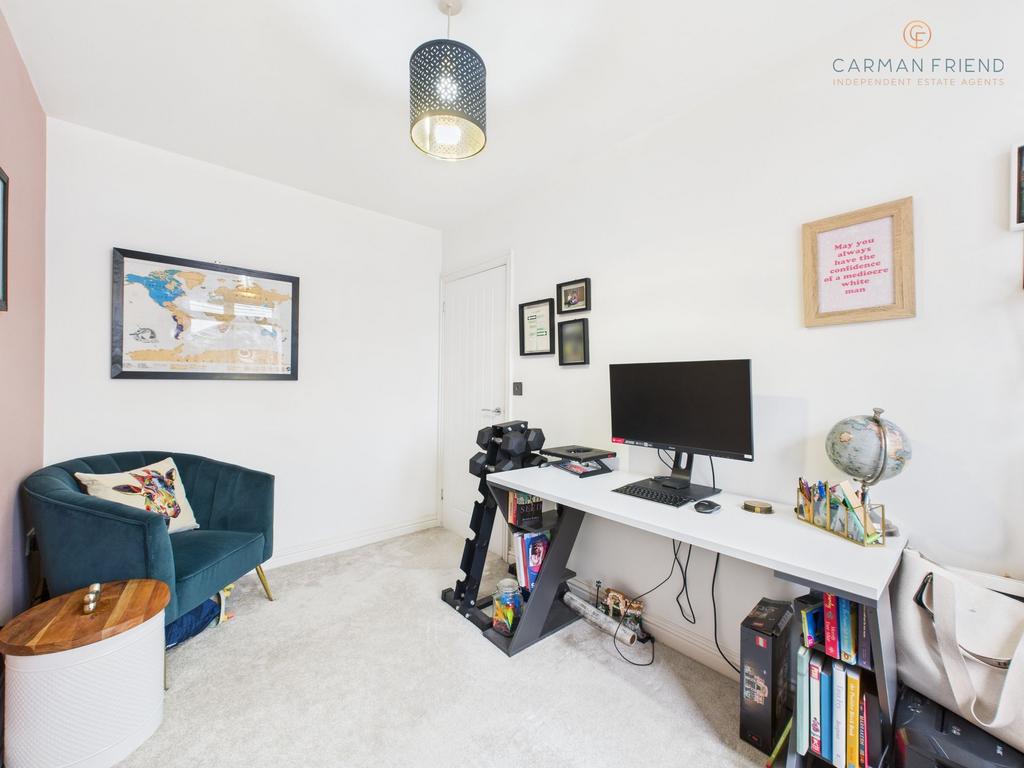 Office/Bedroom 4
