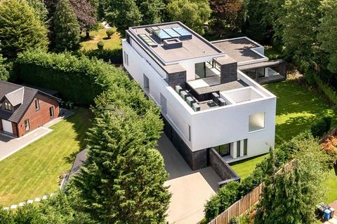 undefined, North Road, Hale, Cheshire, WA15