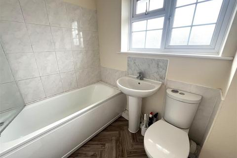 undefined, Midley Close, Allington