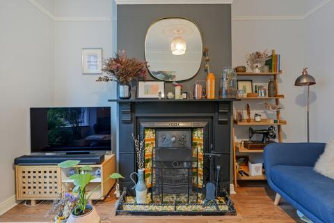 3 bedroom terraced house for sale, Hunter House Road, Hunters Bar, S11 8TU