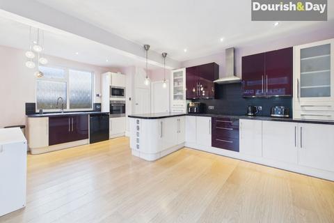 4 bedroom semi-detached house for sale, Silkmore Lane, Stafford ST17