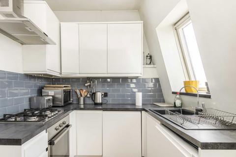 1 bedroom flat to rent, Old Forge Mews, London W12