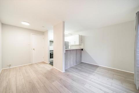 1 bedroom flat to rent, Veronica Gardens, London