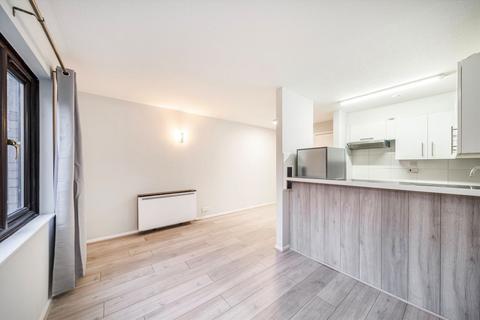 1 bedroom flat to rent, Veronica Gardens, London