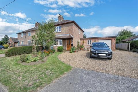 undefined, Pound Hill, Bacton