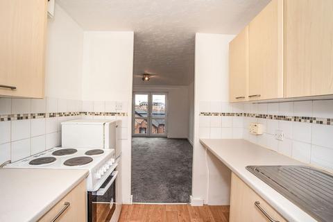 1 bedroom flat to rent, West Street, Kent DA11