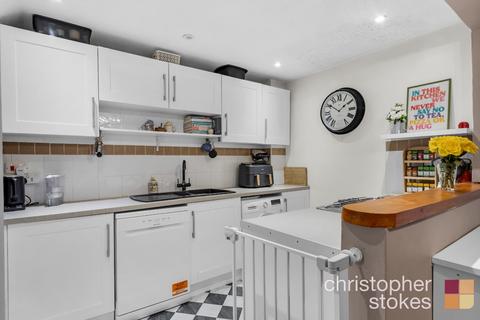 3 bedroom terraced house for sale, Smarts Green, Cheshunt, Hertfordshire, EN7 6BD