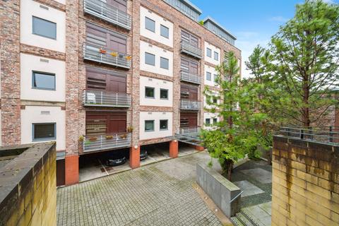undefined, Henry Street, Liverpool, L1