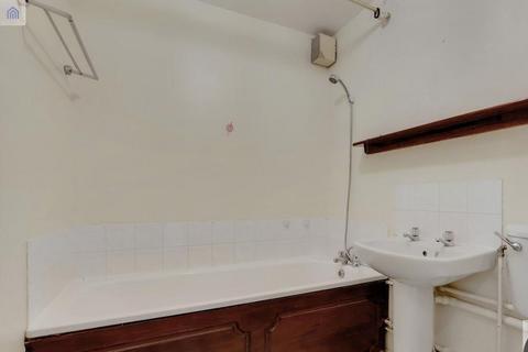 1 bedroom flat to rent, Newlands House, Surrey Quays SE14