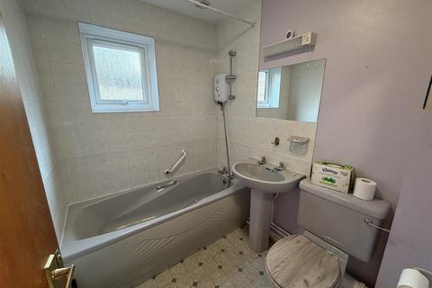 2 bedroom semi-detached bungalow for sale, Sandstone Way, Roydon, Diss