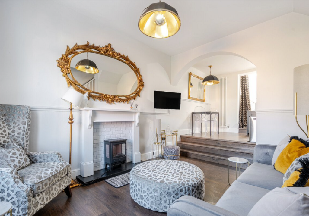 Living room 1