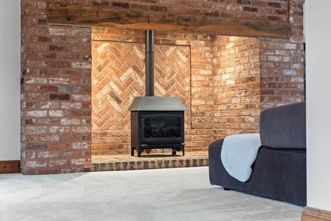 undefined, Moss Lane, Stone ST15