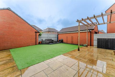 undefined, Quality detached four bedroom family home on the fringe of Yatton