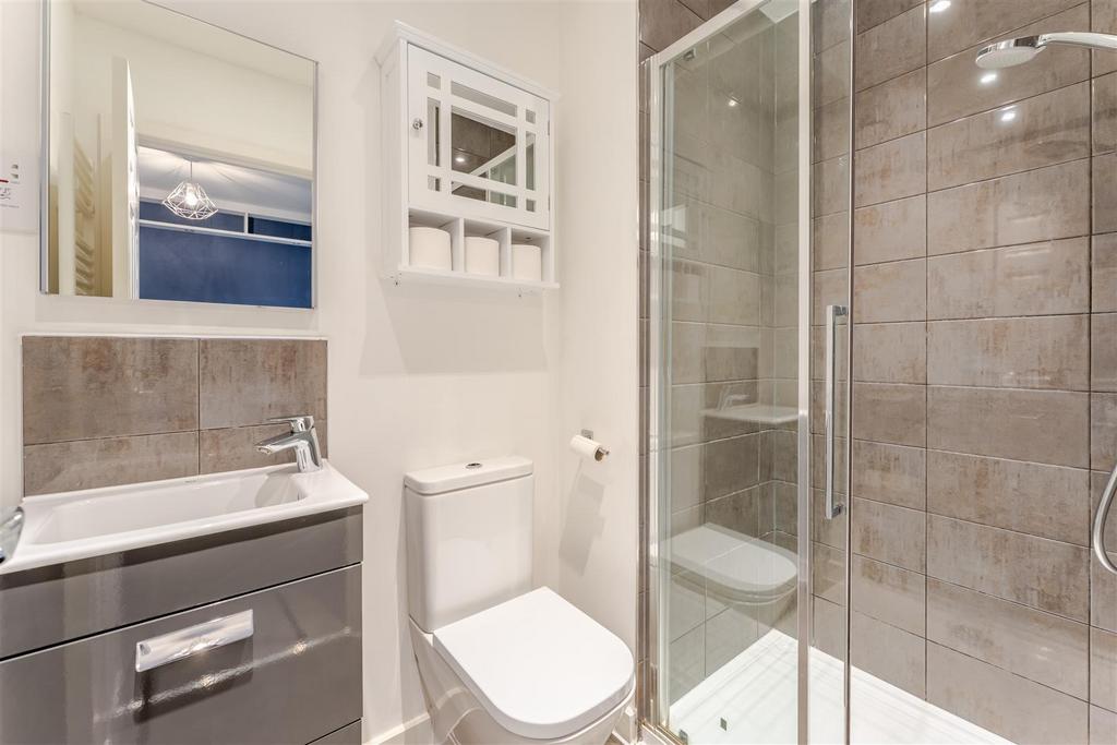 77 Moorhen Road Yatton BS49 4 FU -45.jpg