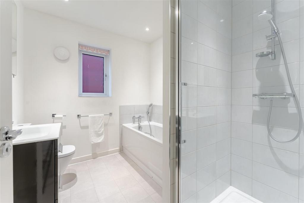 77 Moorhen Road Yatton BS49 4 FU -48.jpg