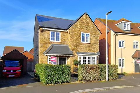 undefined, Quality detached four bedroom family home on the fringe of Yatton