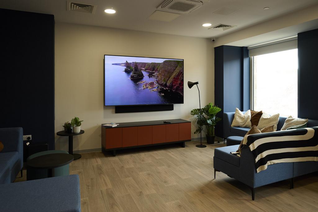 250904 APARTO BRISTOL 3207.jpg