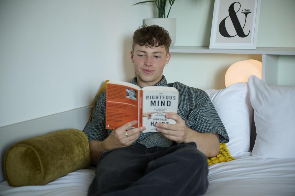 250904 APARTO BRISTOL 2071.jpg