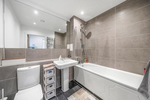 1 bedroom flat to rent, Acre Lane, London, SW2