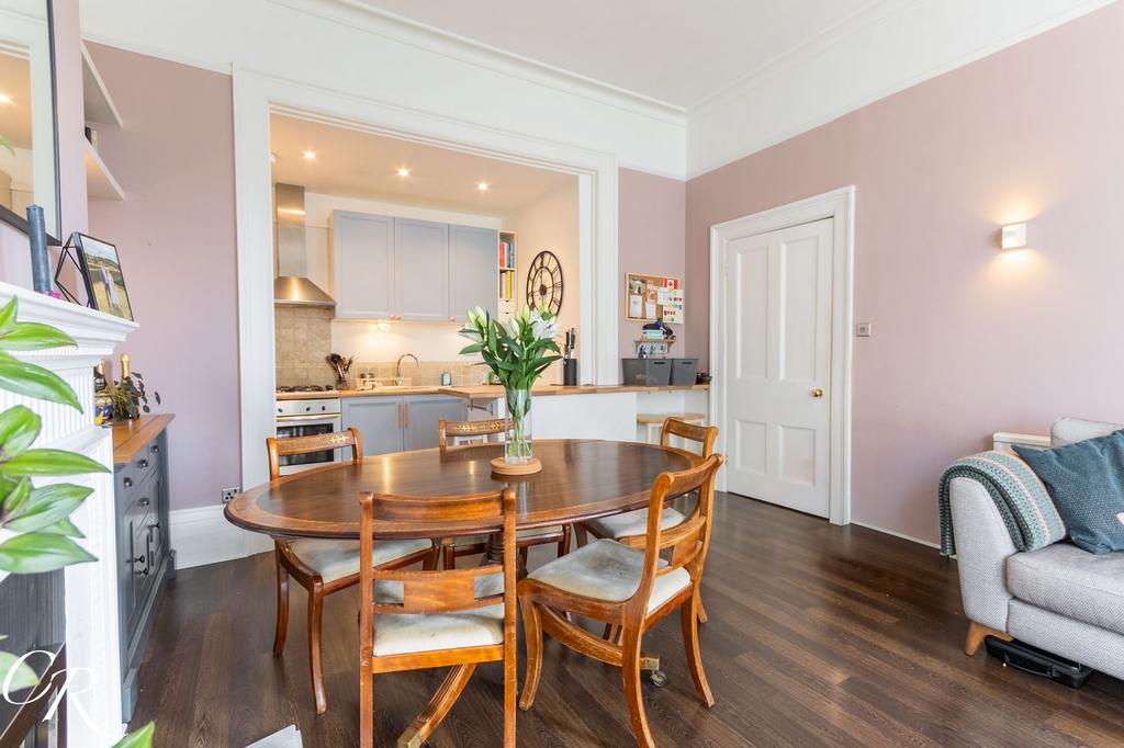 Sitting/Dining Room