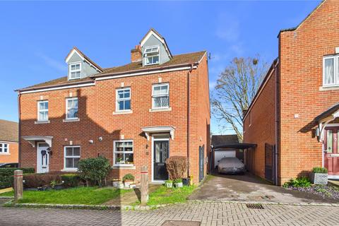 undefined, Kingfisher Grove, Three Mile Cross, Reading, Berkshire, RG7