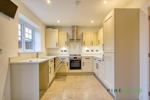 3 bedroom terraced house to rent, Settlement Drive, Clowne S43