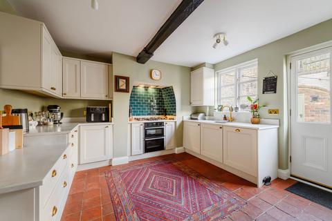 3 bedroom semi-detached house for sale, Darby Road, Telford TF8