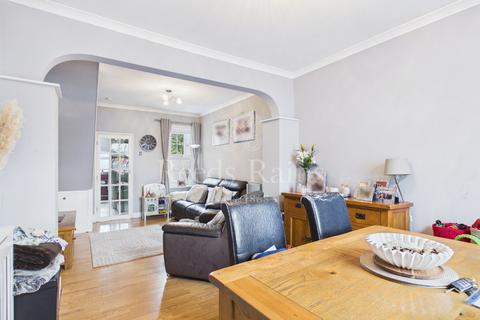 3 bedroom terraced house for sale, Carlisle Road, Kent DA1